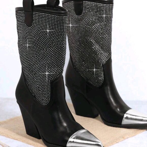 BN Rhinestone Cowboy Boots 👢🤠 - Picture 2 of 3